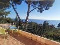 STUNNING VIEW FOR THIS VILLA TO RENOVATE LES ISSAMBRES